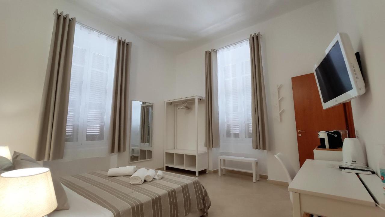 Nell'Azzurro Otel Cagliari Dış mekan fotoğraf